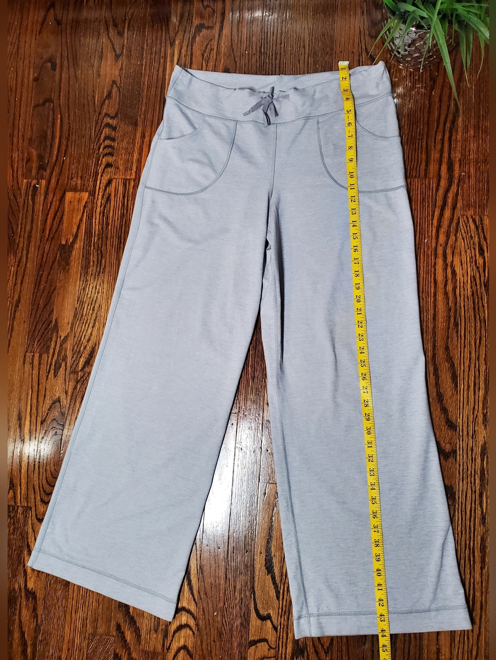 Lululemon Women's Still Pants (Regular) Full-On Luon Heathered Medium Gray Sz 12 - Picture 11 of 16
